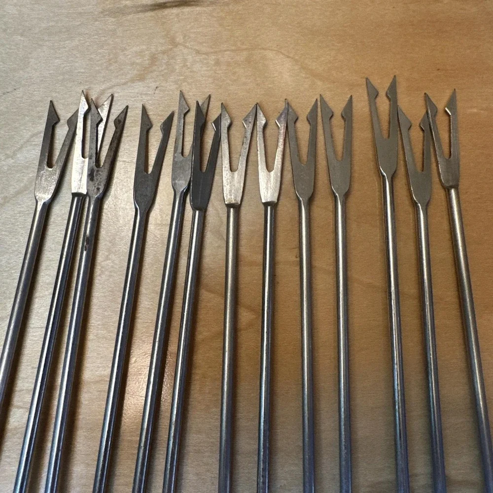 Vintage Set of 13 Stainless Steel Fondue Forks Skewers‎ Reddish Wood Base 9.5